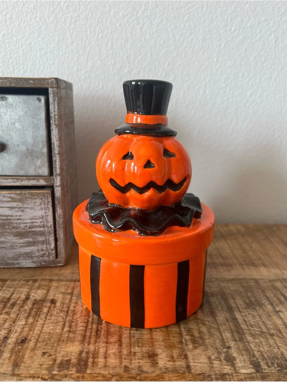 New Ceramic Vintage Style Retro Striped Jack o lantern Candy Dish